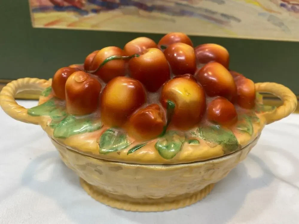czechoslovakia basket of apples covered dish C1920